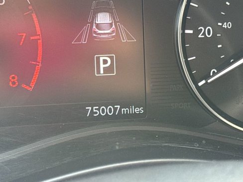Used 2022 Nissan Kicks SV image 6