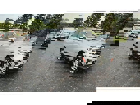 Used 2022 Chevrolet Equinox LT image 49