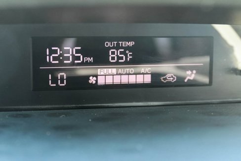 Used 2021 Subaru Crosstrek 2.5i Sport w/ Moonroof Package image 26