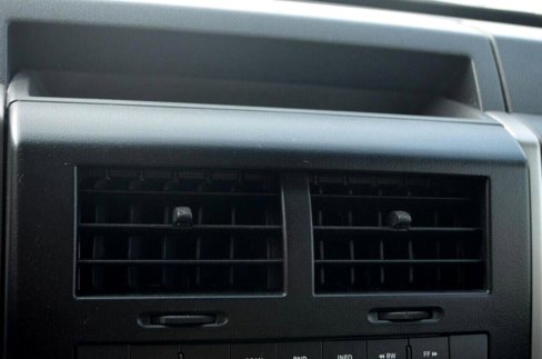Used 2012 Jeep Liberty Sport image 36
