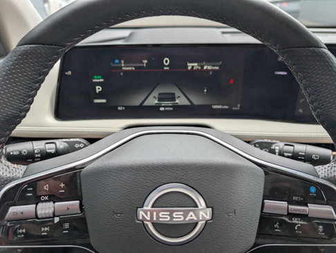 Used 2023 Nissan Ariya AWD image 15
