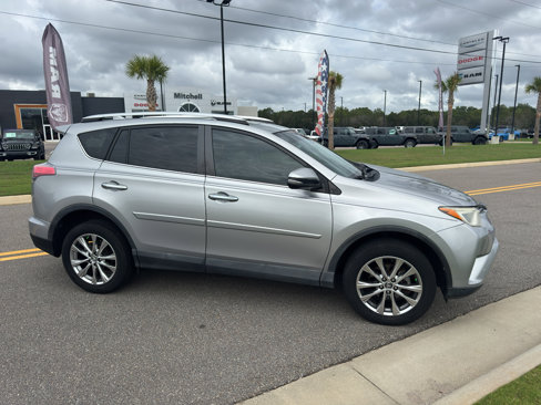 Used 2016 Toyota RAV4 Limited image 3