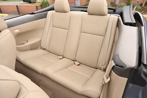 Used 2008 Toyota Solara SLE image 16