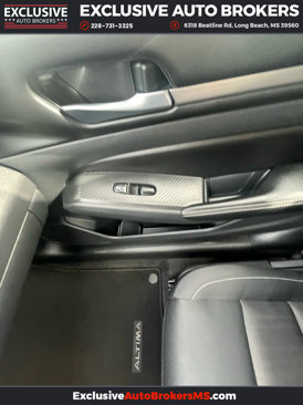 Used 2022 Nissan Altima 2.5 SV image 37