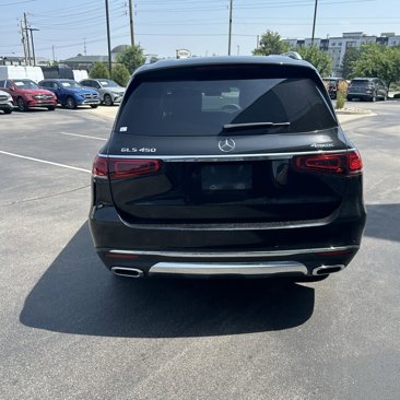 Used 2020 Mercedes-Benz GLS 450 4MATIC image 4