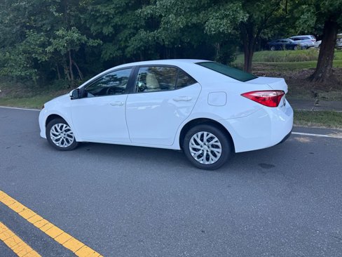 Used 2017 Toyota Corolla L image 13