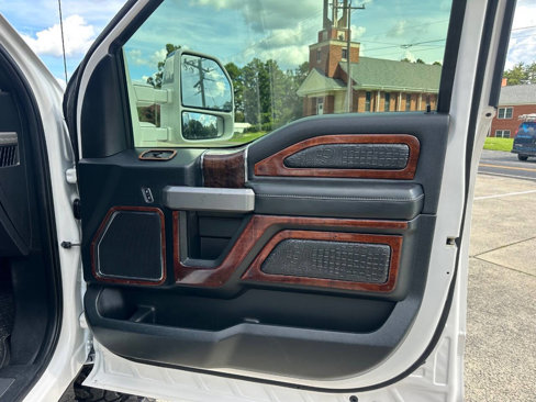 Used 2017 Ford F350 Platinum w/ Platinum Ultimate Package image 24