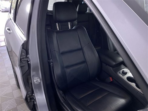 Used 2019 Jeep Grand Cherokee Limited image 33