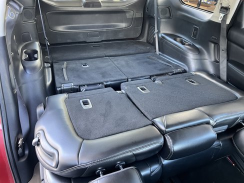 Used 2018 Nissan Pathfinder SL image 24