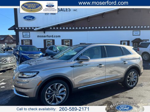 Used 2021 Lincoln Nautilus Reserve image 1