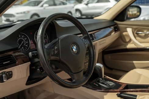 Used 2011 BMW 328i xDrive Sedan image 14