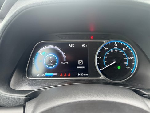 Used 2023 Nissan Leaf S image 18
