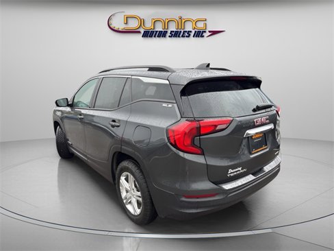 Used 2018 GMC Terrain SLE w/ Driver Convenience Package image 2