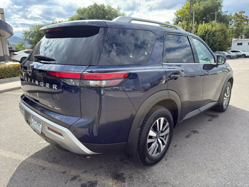 Used 2022 Nissan Pathfinder SL image 7