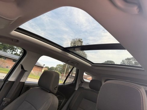 Used 2019 GMC Terrain SLE w/ Driver Convenience Package image 4