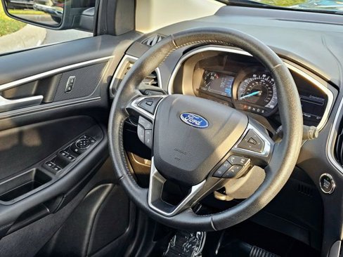 Used 2021 Ford Edge SEL w/ Convenience Package image 30