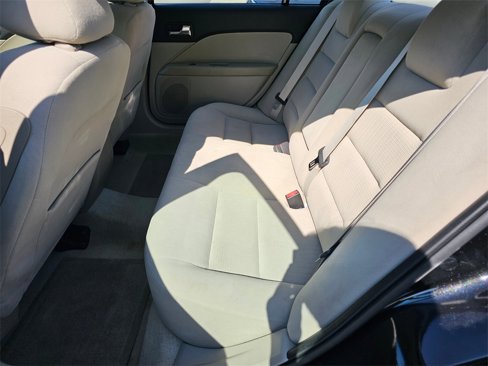 Used 2009 Ford Fusion SE image 10