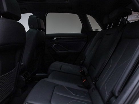 New 2025 Audi Q3 2.0T Premium image 21