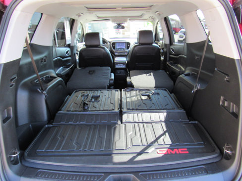 Used 2021 GMC Acadia AT4 w/ Technology Package image 44