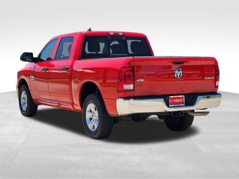 Used 2023 RAM 1500 Classic SLT w/ Trailer & Traction Group image 5