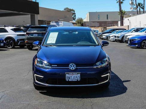 Used 2019 Volkswagen e-Golf SEL Premium image 2