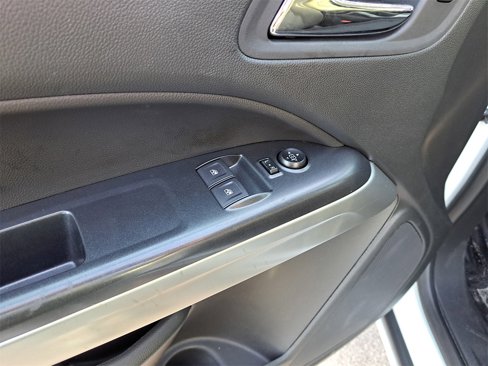Used 2022 Chevrolet Colorado LT w/ Fleet Safety Package image 15