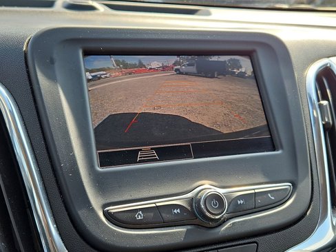 Used 2022 Chevrolet Equinox LT image 24