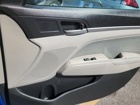 Used 2018 Hyundai Elantra Value Edition w/ Cargo Package image 12