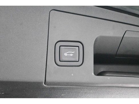 Used 2022 Cadillac XT5 Premium Luxury image 56