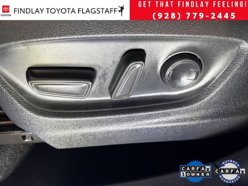 Used 2022 Toyota C-HR Limited image 22