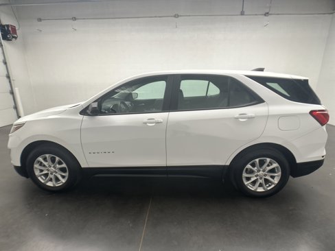 Used 2020 Chevrolet Equinox LS image 5