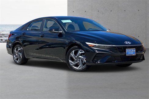 New 2025 Hyundai Elantra Sport image 1
