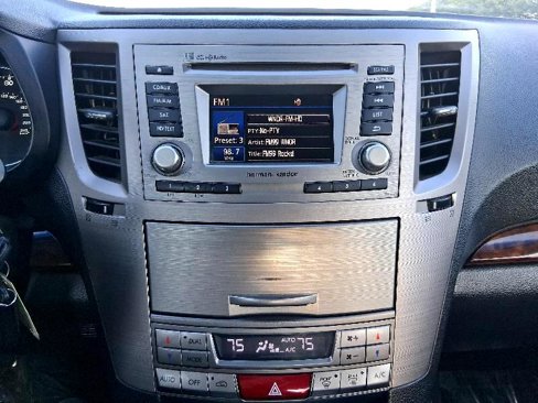 Used 2013 Subaru Legacy 2.5i Limited image 38