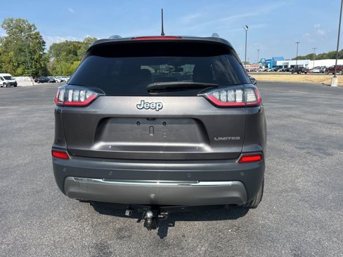 Used 2019 Jeep Cherokee Limited image 4