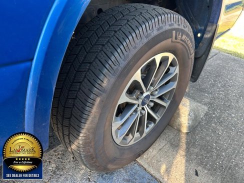 Used 2018 Ford F150 XLT w/ Equipment Group 302A Luxury image 4