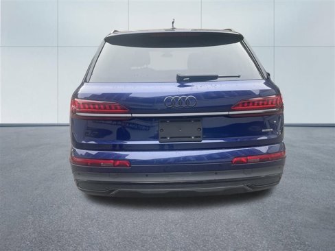 Used 2022 Audi Q7 Premium Plus image 6
