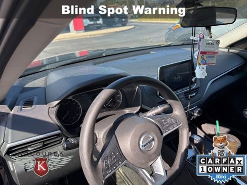 Used 2022 Nissan Altima 2.5 SV image 5