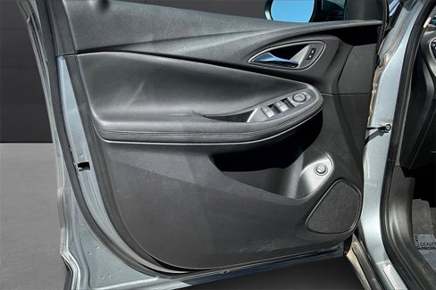 Used 2023 Buick Encore GX Select image 18