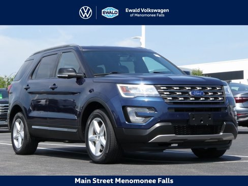 Used 2017 Ford Explorer XLT w/ Equipment Group 202A image 1