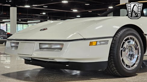 Used 1986 Chevrolet Corvette Convertible image 8