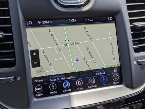 Used 2018 Chrysler 300 S w/ 300S Premium Group image 18