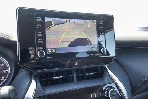 Used 2022 Toyota Venza LE image 21
