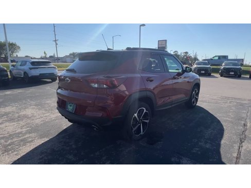 Certified 2022 Chevrolet TrailBlazer RS w/ Sun and Liftgate Package image 8