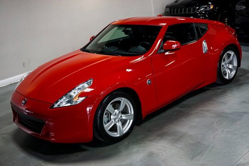 Used 2010 Nissan 370Z Touring image 25