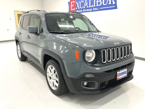 Used 2018 Jeep Renegade Latitude image 3
