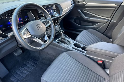 Used 2024 Volkswagen Jetta S image 4