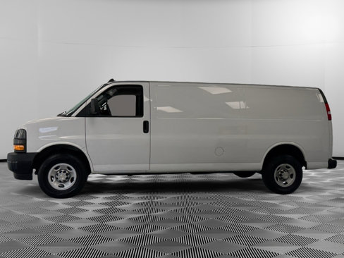 Used 2023 Chevrolet Express 2500 Extended w/ Driver Convenience Package image 5
