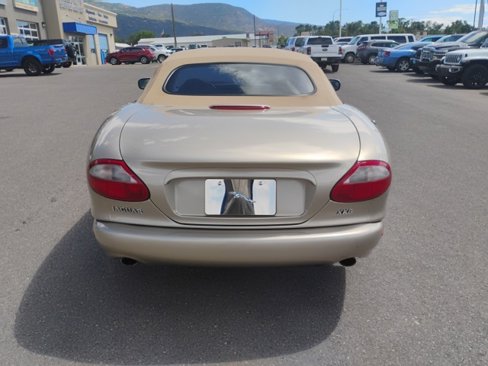 Used 1999 Jaguar XK8 Convertible image 6