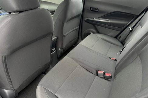 New 2025 Nissan Kicks Play S image 13