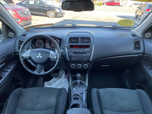 Used 2013 Mitsubishi Outlander Sport SE image 20